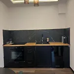 The House Ghica Tei דירה בוקרשט